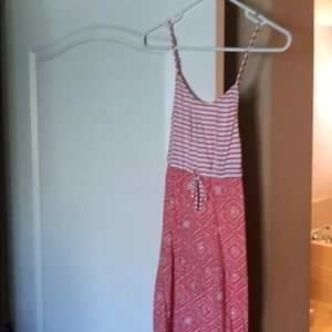 4/$25🌟🌟Roxy Hi-Lo Dress